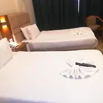 Jewel Al Nasr Hotel & Apartments