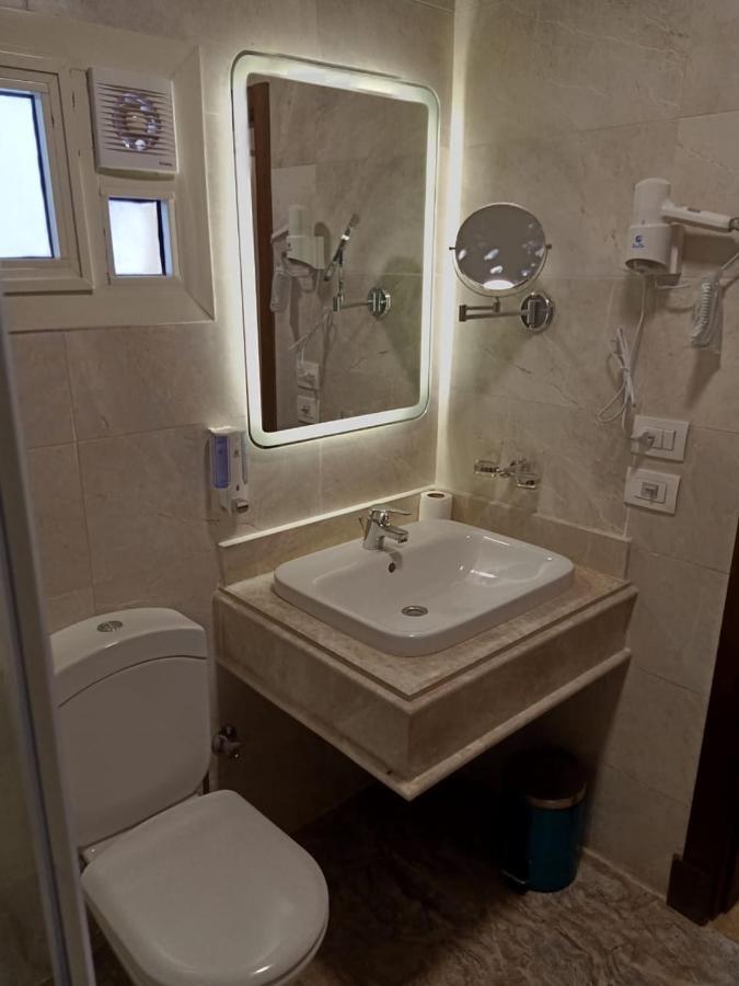 Aparthotel Jewel Al Nasr & 4*
